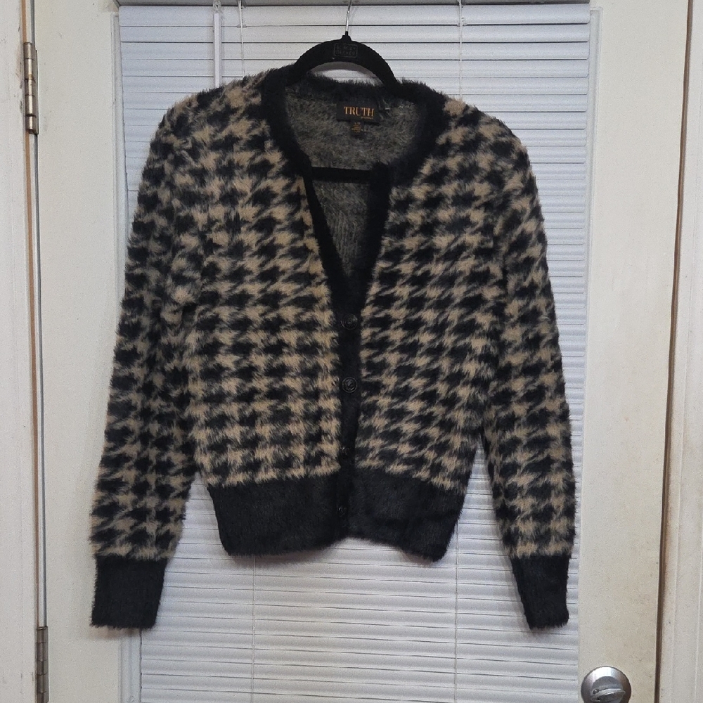 Truth Black and Cream Houndstooth Sweater